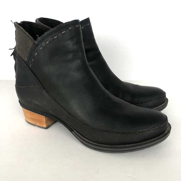 CHACO Fossil Ankle Boots Women’s 7.5 Black Leather Tassel Back Zip Stacked Heel - Picture 2 of 16